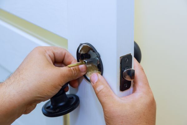 Doorknob Repair in Burlington